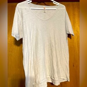 Mono B Large short sleeve NWOT.